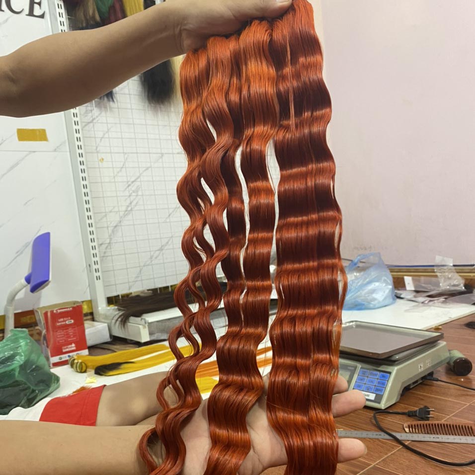 Curly color 28″